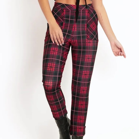 Blackmilk “TARTAN RIBBON CUFFED PANTS - LIMITED” Size Medium M NWT Holiday - Picture 16 of 16